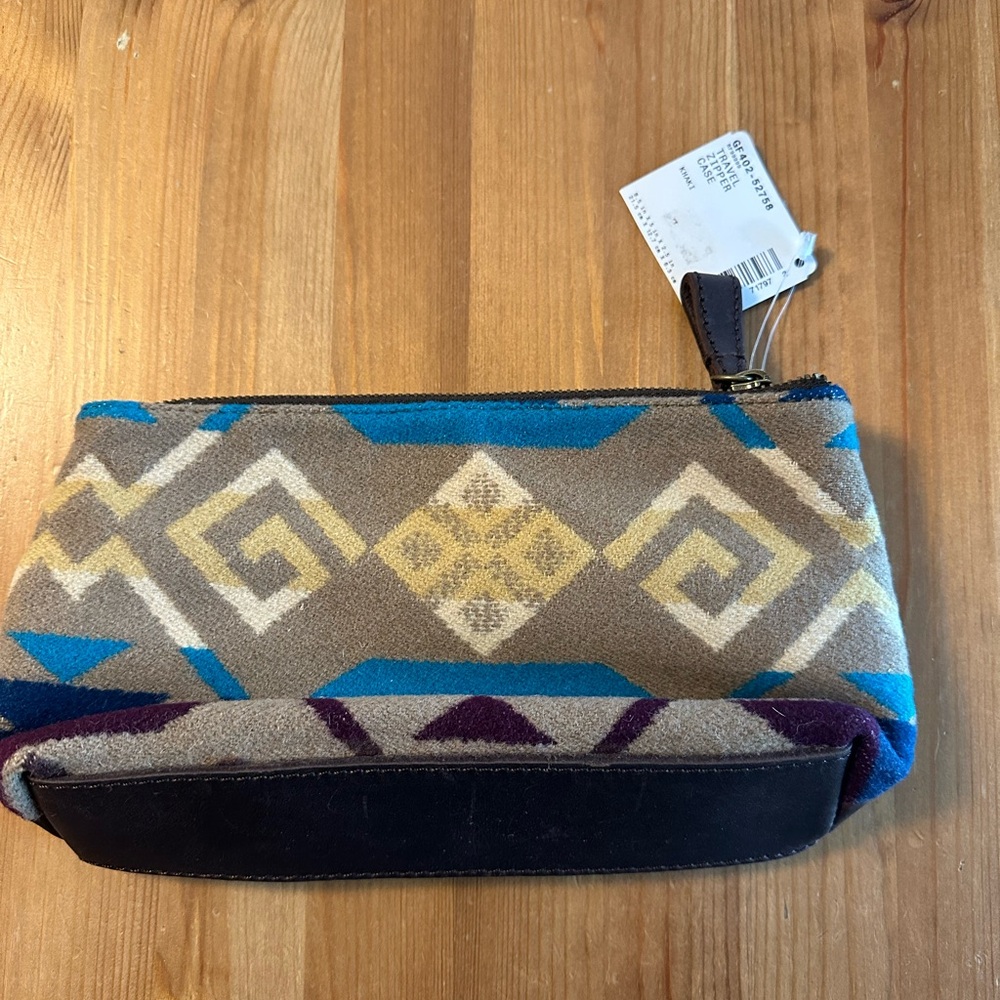 Pendleton Travel Zipper Case